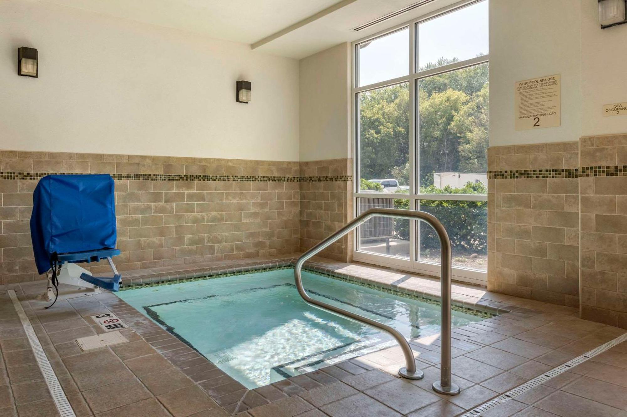 Comfort Inn & Suites Dover Екстер'єр фото